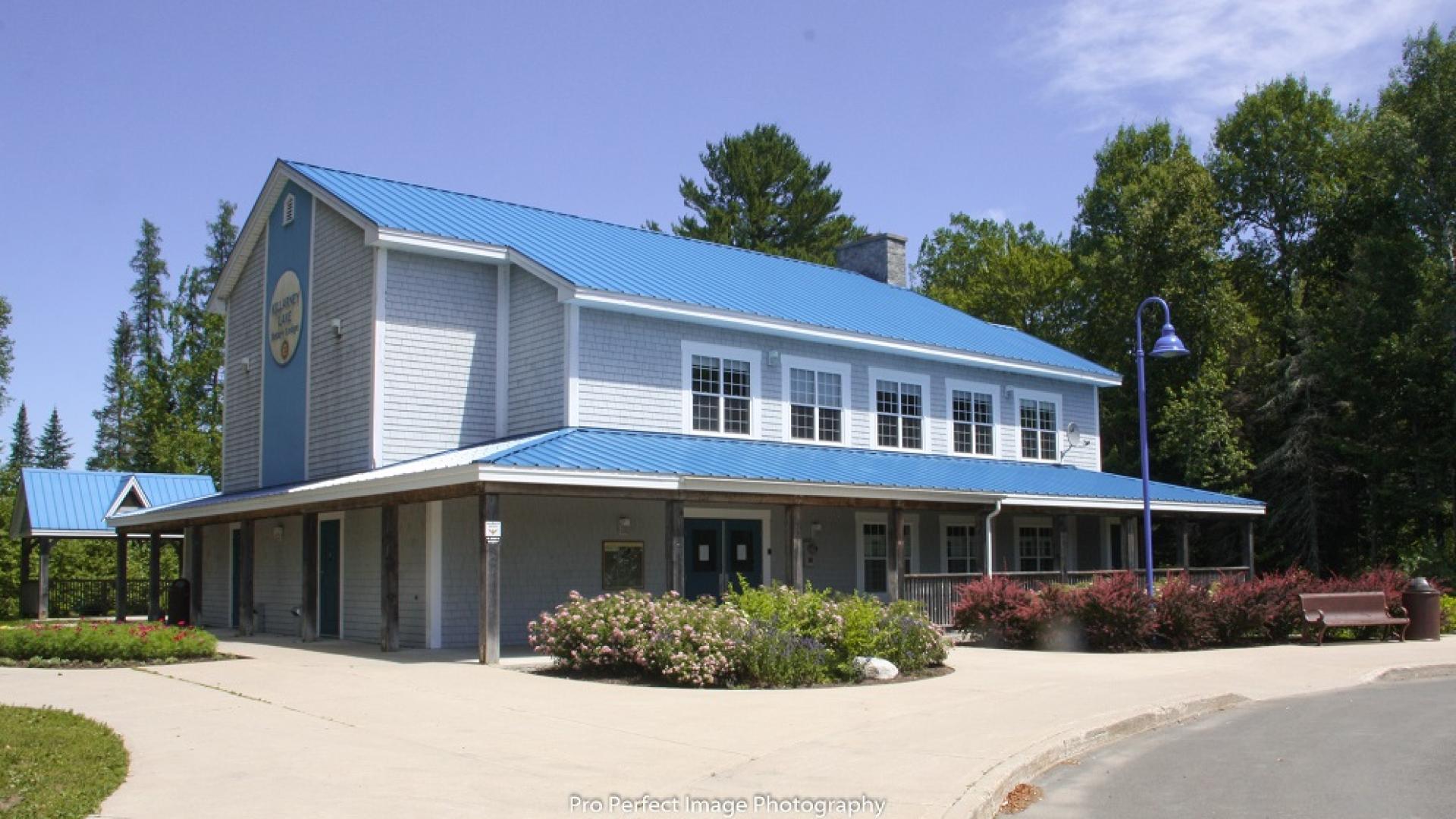 Killarney Lake Lodge 